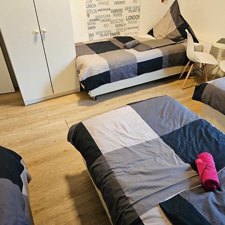 Hotel & Hostel Albstadt Eksteriør billede
