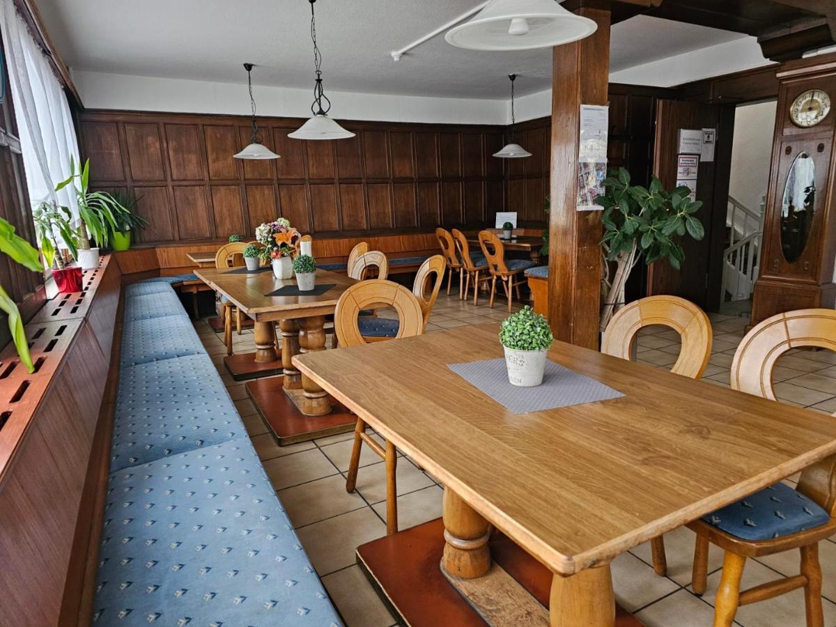Hotel & Hostel Albstadt Eksteriør billede