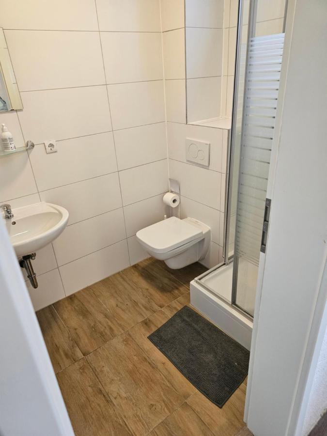 Hotel & Hostel Albstadt Eksteriør billede